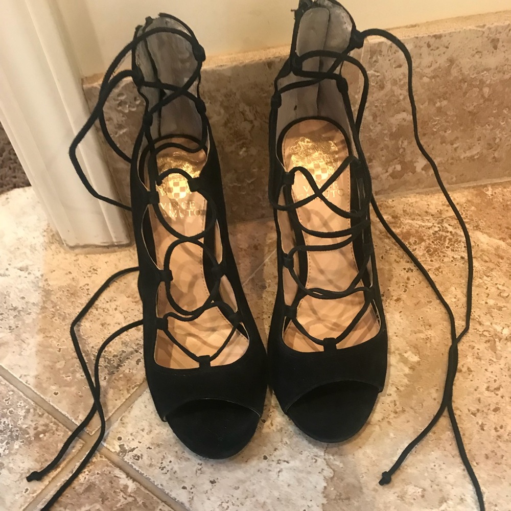 Vince Camuto Sandria Sandal Size 7 Black